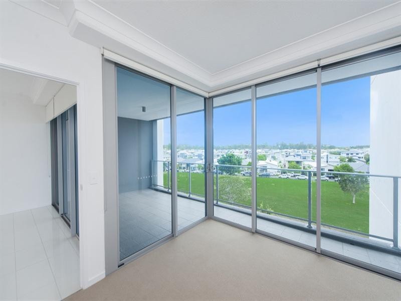 302 “Aquilo” 11/ Compass Drive, Biggera Waters QLD 4216