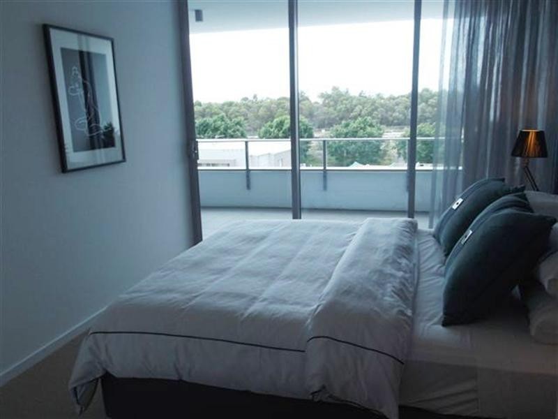 402/11 “Aquilo” Compass Drive, Biggera Waters QLD 4216