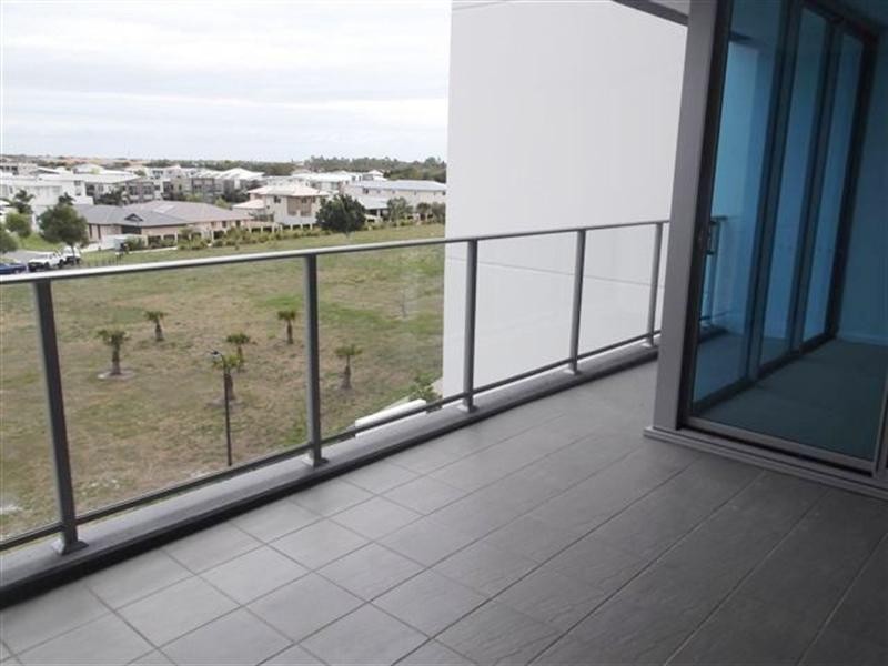 402/11 “Aquilo” Compass Drive, Biggera Waters QLD 4216