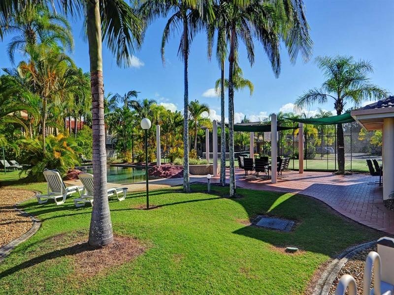 32/264 Oxley Drive, Coombabah QLD 4216