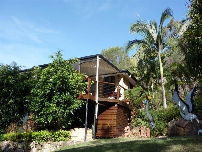 16 Bellona Court, Pacific Pines QLD 4211