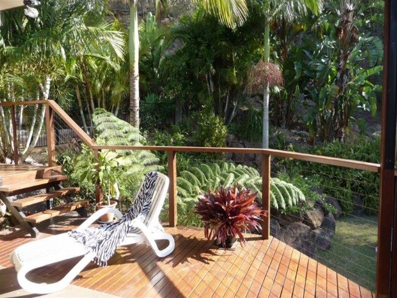 16 Bellona Court, Pacific Pines QLD 4211