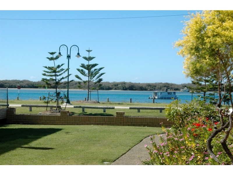 Biggera Waters QLD 4216