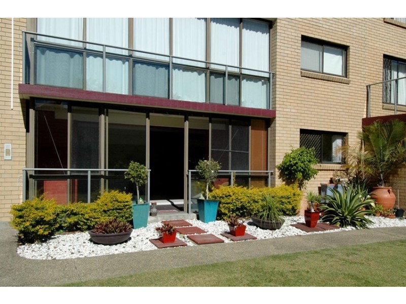 Biggera Waters QLD 4216