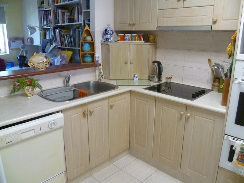 6/7 Esplanade West, Paradise Point QLD 4216