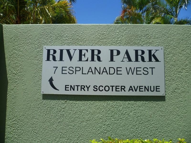 6/7 Esplanade West, Paradise Point QLD 4216