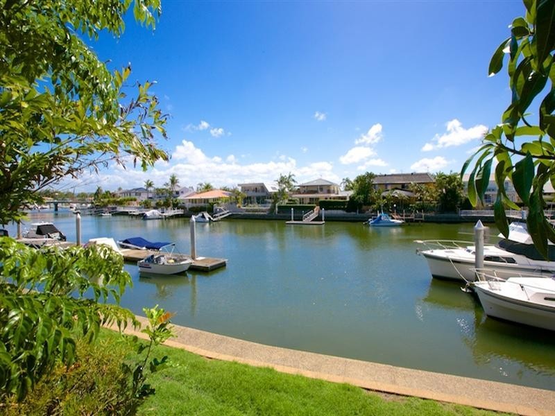 7/100 Morala Avenue, Runaway Bay QLD 4216