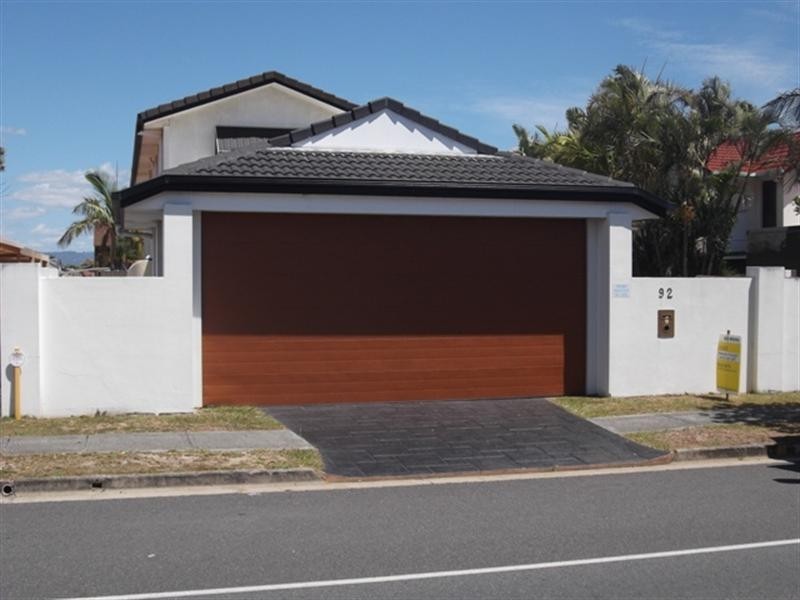 92 Oxley Drive, Paradise Point QLD 4216