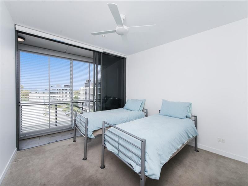 1503/323 Bayview Street, Hollywell QLD 4216