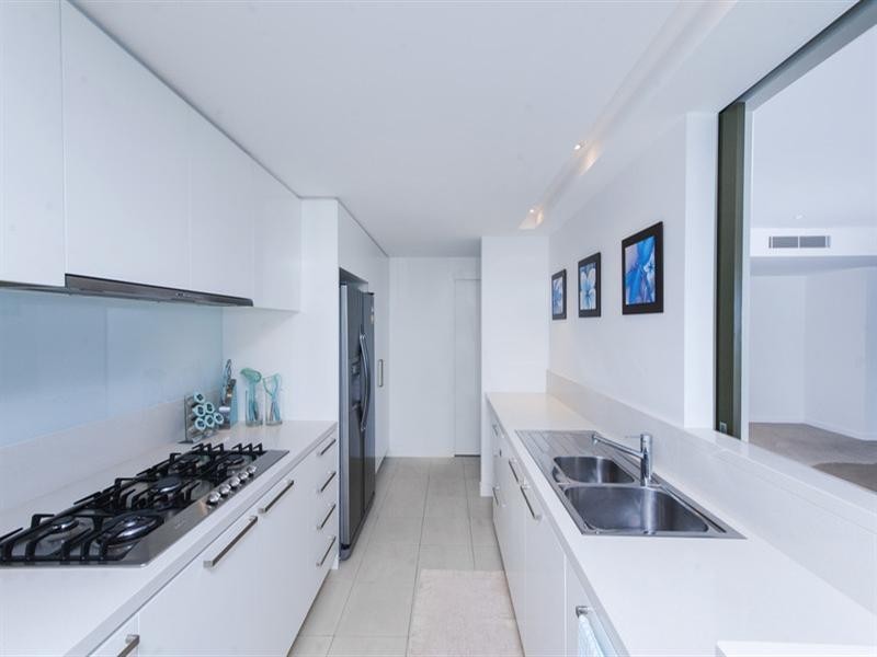 1503/323 Bayview Street, Hollywell QLD 4216