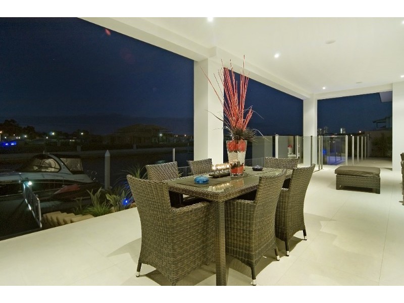 Biggera Waters QLD 4216