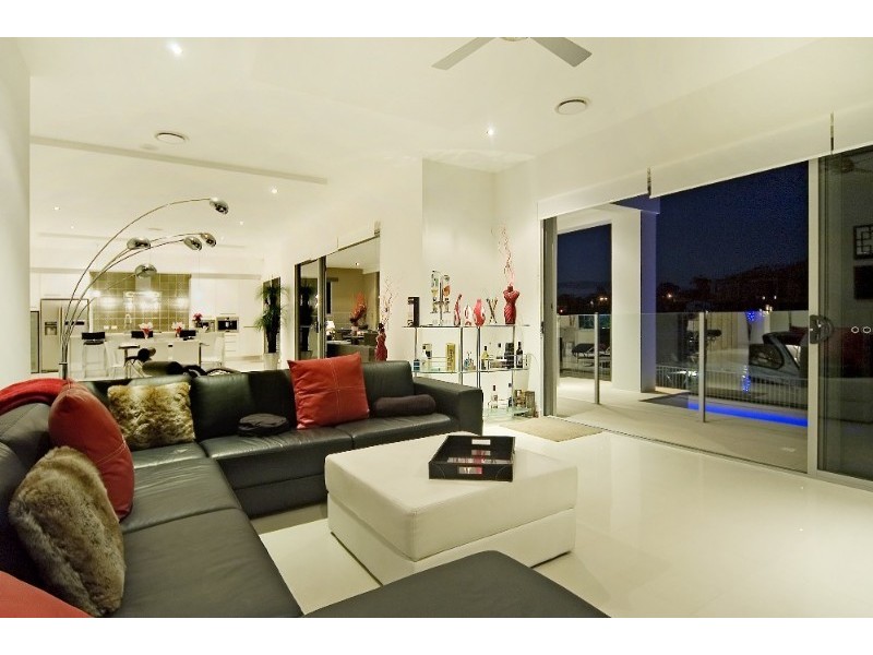 Biggera Waters QLD 4216