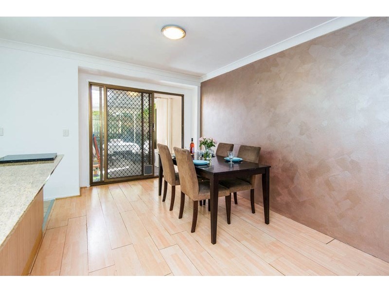 10/71 Olsen Avenue, Labrador QLD 4215