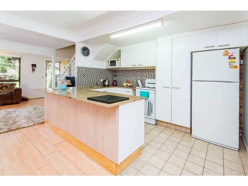 10/71 Olsen Avenue, Labrador QLD 4215