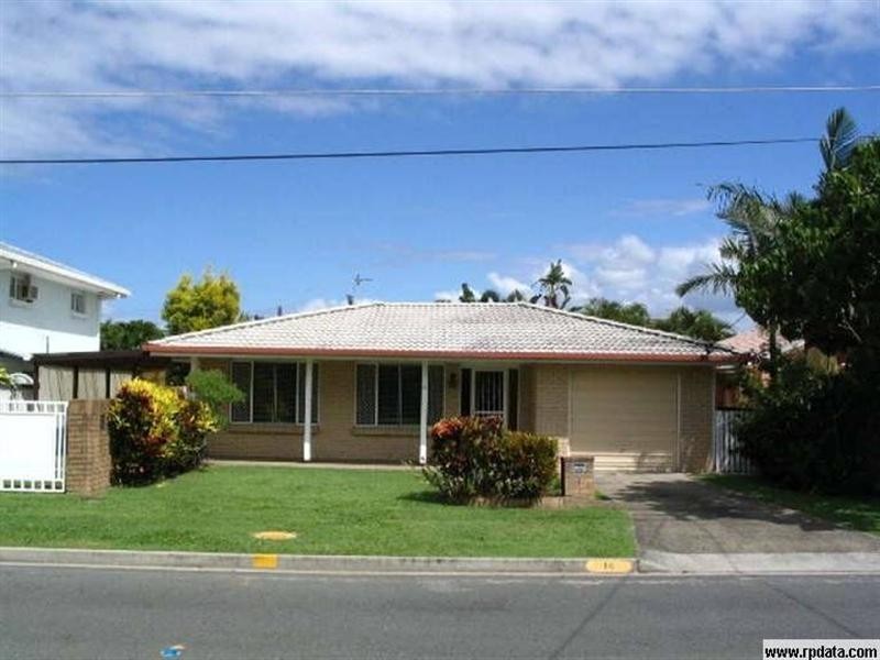 14 SHOVELLER Avenue, Paradise Point QLD 4216