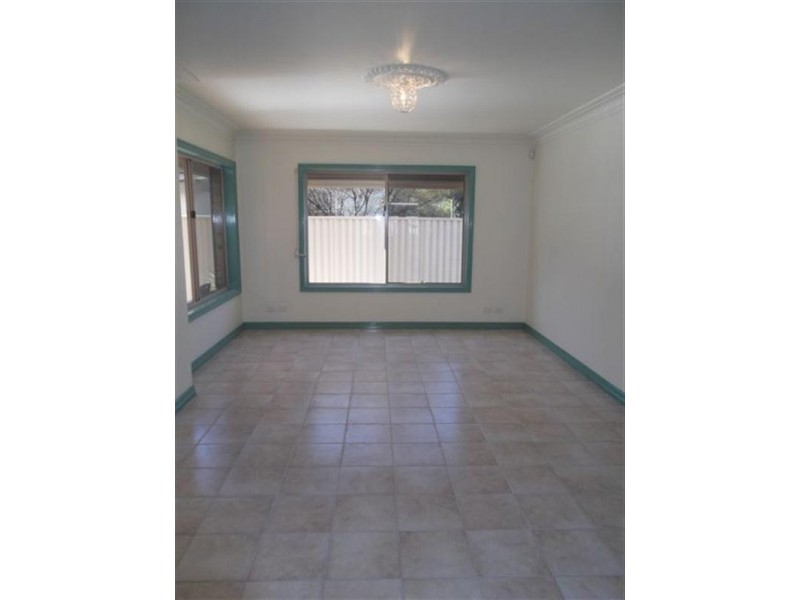 12 Barnard Street, Biggera Waters QLD 4216