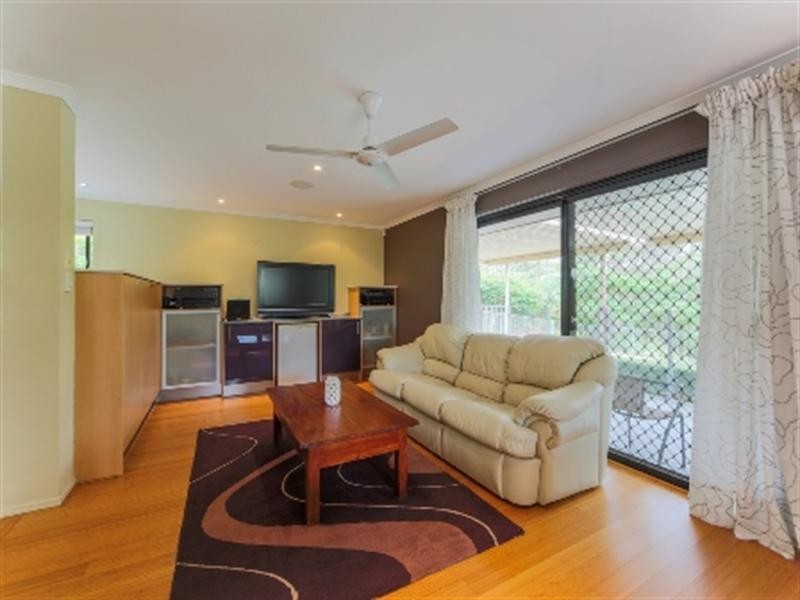 38 Oregon Way, Oxenford QLD 4210