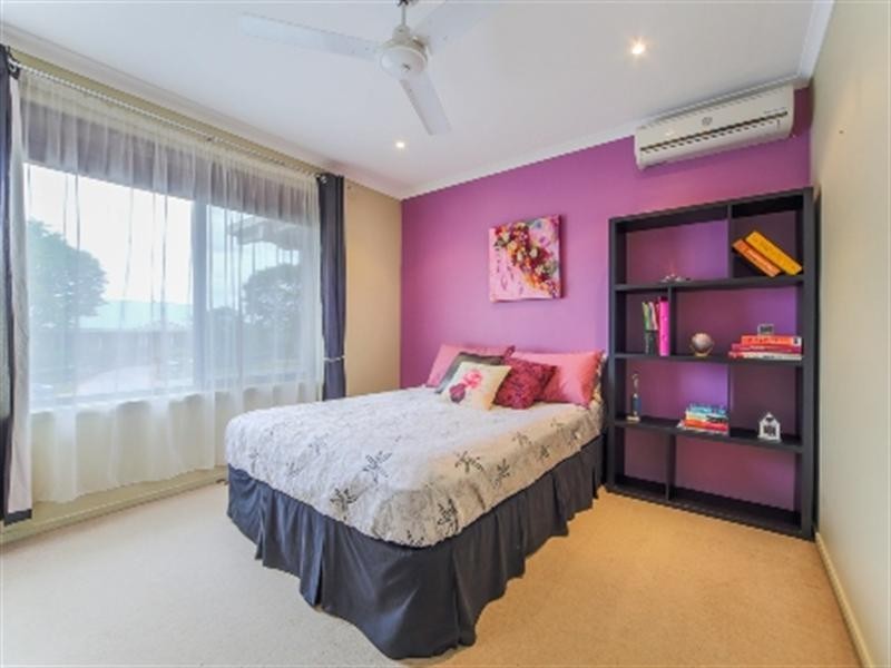 38 Oregon Way, Oxenford QLD 4210