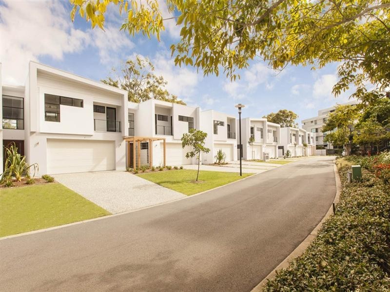 1/323 Bayview Street, Hollywell QLD 4216