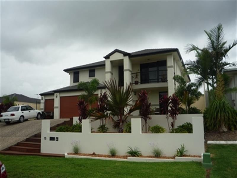 13 Stringybark Drive, Molendinar QLD 4214