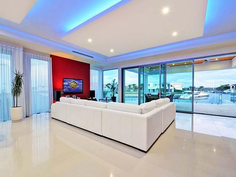 63 The Sovereign Mile, Sovereign Islands QLD 4216