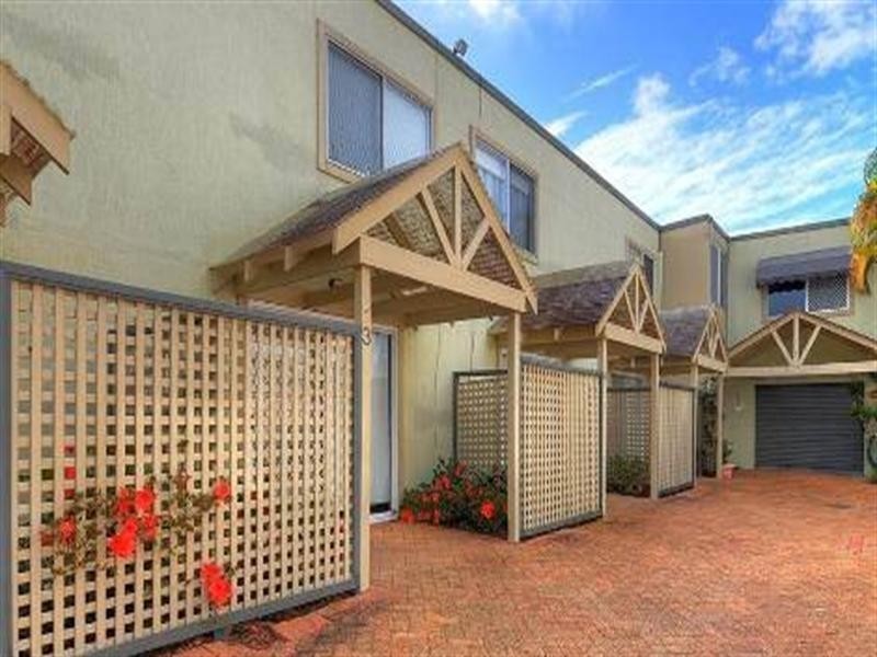 3/79 Bayview Street, Runaway Bay QLD 4216