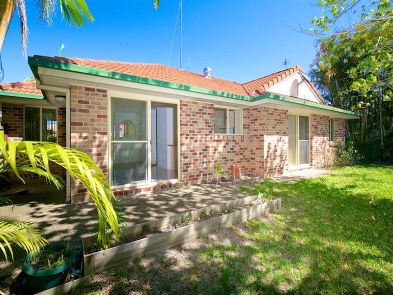 3/423 Oxley Drive, Runaway Bay QLD 4216