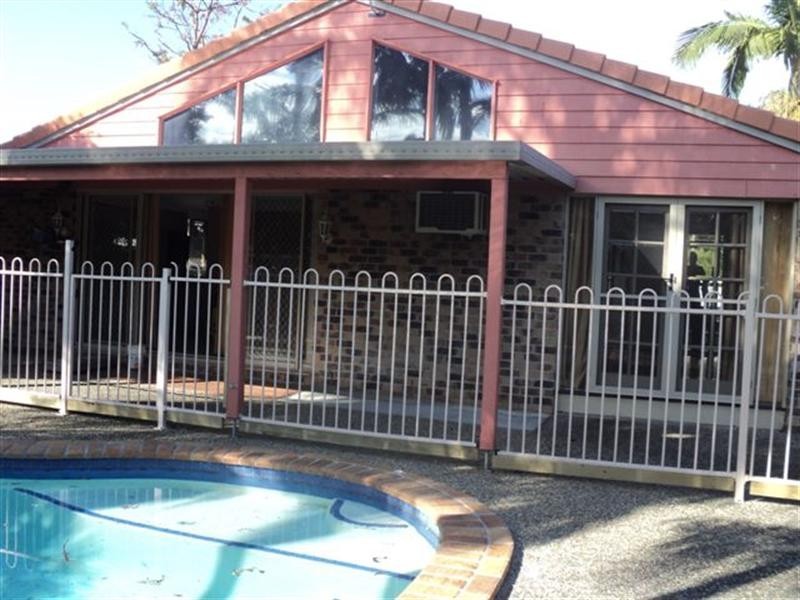 7 Sunbird Avenue, Paradise Point QLD 4216