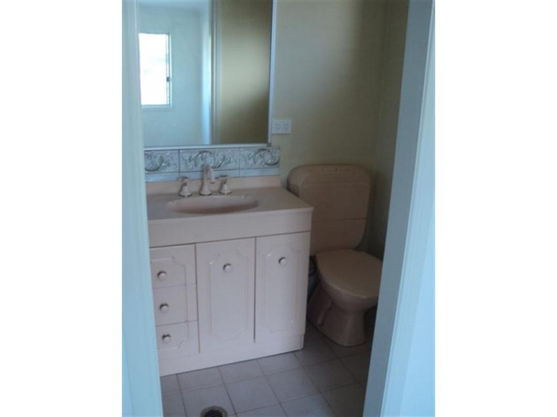 7 Sunbird Avenue, Paradise Point QLD 4216