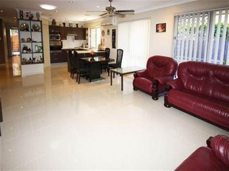 11 Yulia Street, Coombabah QLD 4216