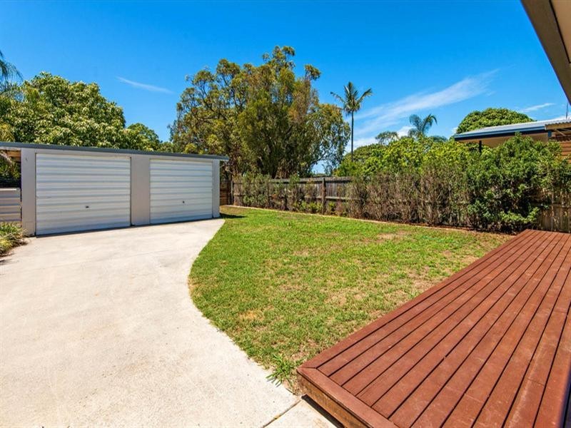 37 Mungera Street, Runaway Bay QLD 4216