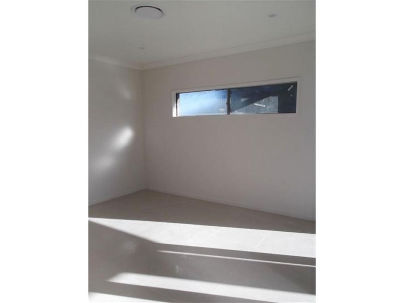 1/2 Compass Drive, Biggera Waters QLD 4216