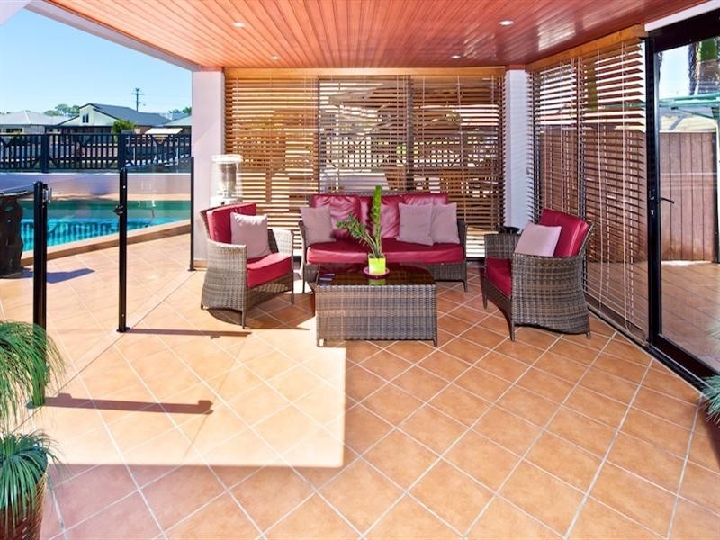 32 Walter Raleigh Crescent, Hollywell QLD 4216