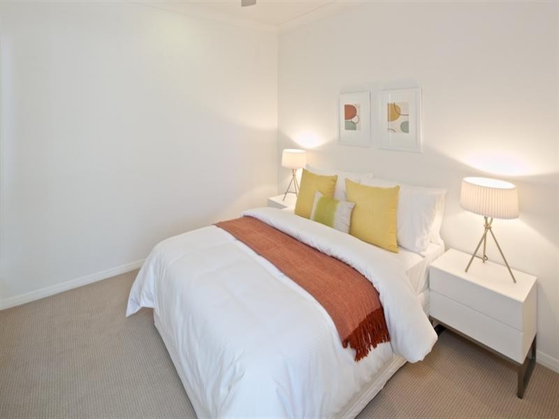 1/6 Compass Drive, Biggera Waters QLD 4216