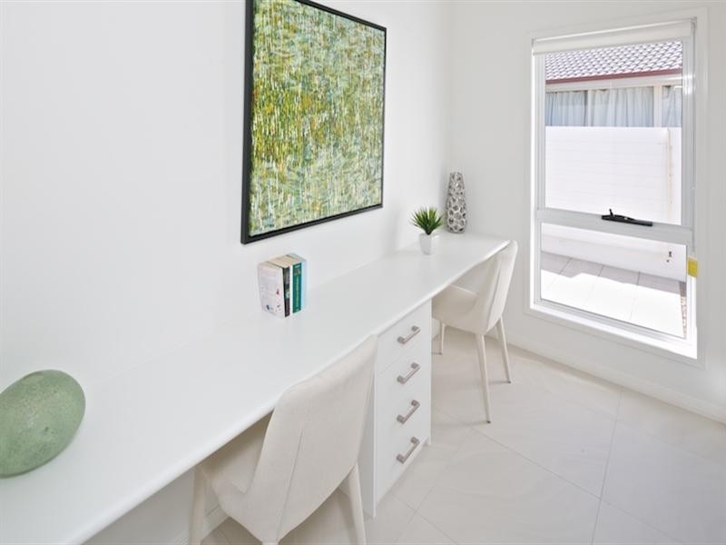 1/6 Compass Drive, Biggera Waters QLD 4216