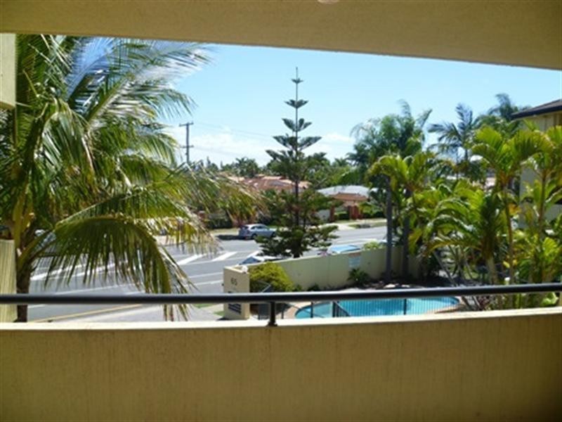 11/65 Bayview Street, Runaway Bay QLD 4216