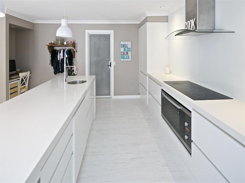 11 Inverness Way, Parkwood QLD 4214