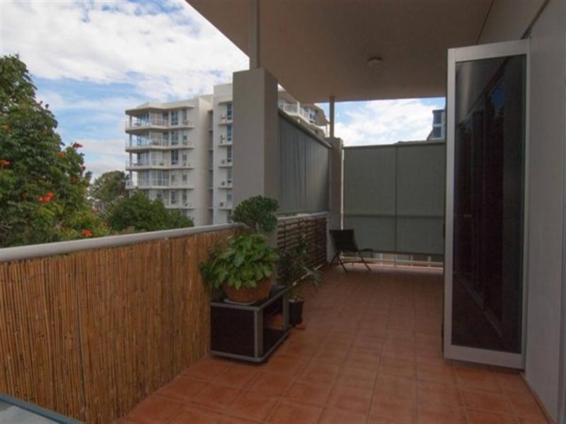 20/414 Marine Parade, Biggera Waters QLD 4216