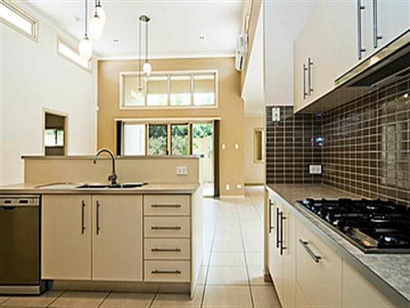75 East Quay Drive, Biggera Waters QLD 4216