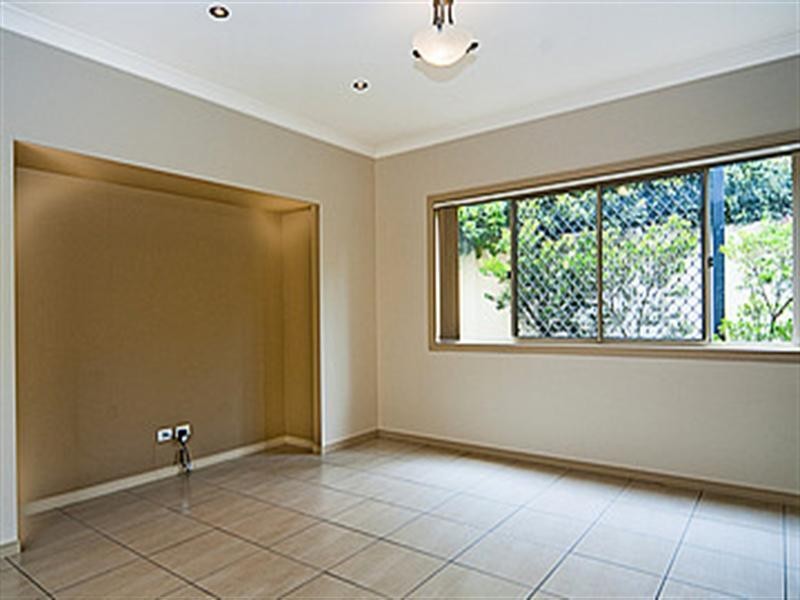 75 East Quay Drive, Biggera Waters QLD 4216