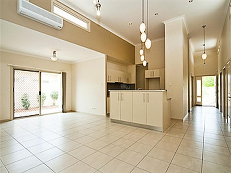 75 East Quay Drive, Biggera Waters QLD 4216