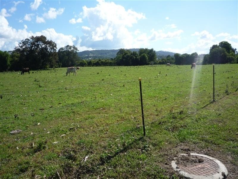 42 Somerset Drive, Mudgeeraba QLD 4213