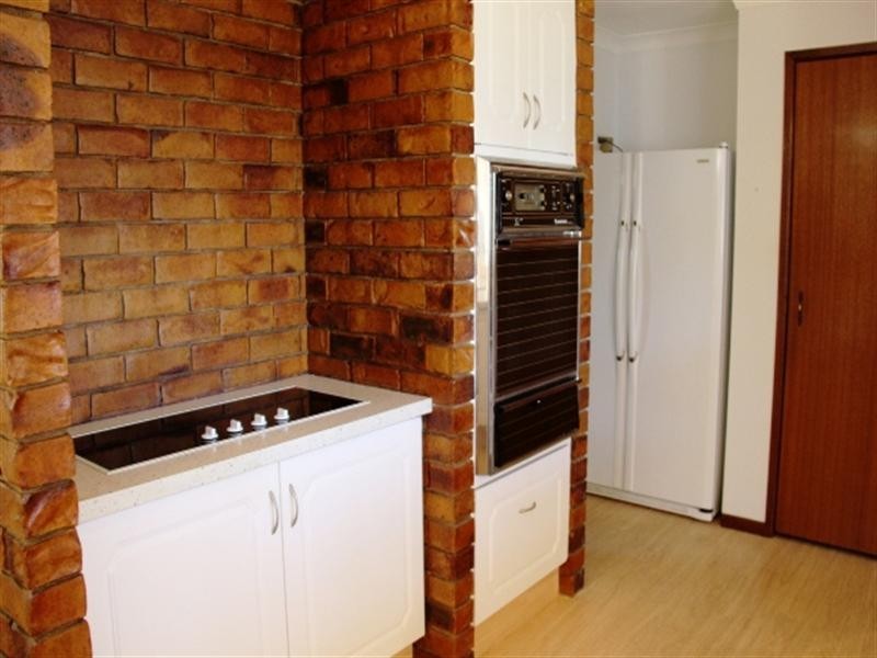 11 O’Grady Drive, Paradise Point QLD 4216