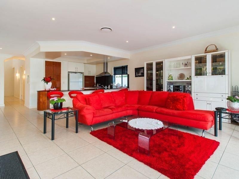 24 The Sovereign Mile, Sovereign Islands QLD 4216