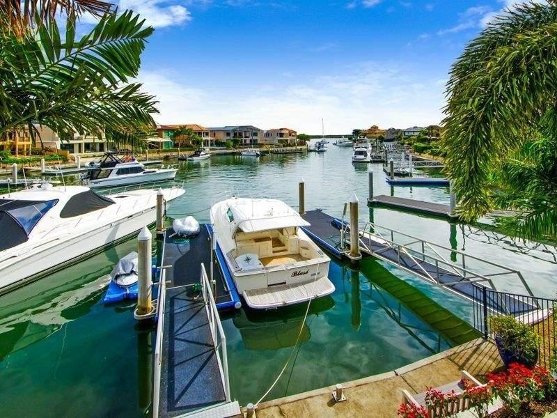 24 The Sovereign Mile, Sovereign Islands QLD 4216