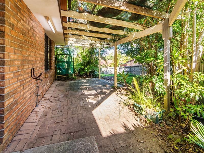 2/9 Botanical Drive, Labrador QLD 4215