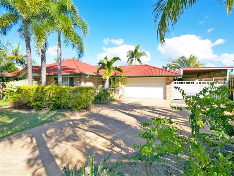 4 Santa Rosa Place, Parkwood QLD 4214