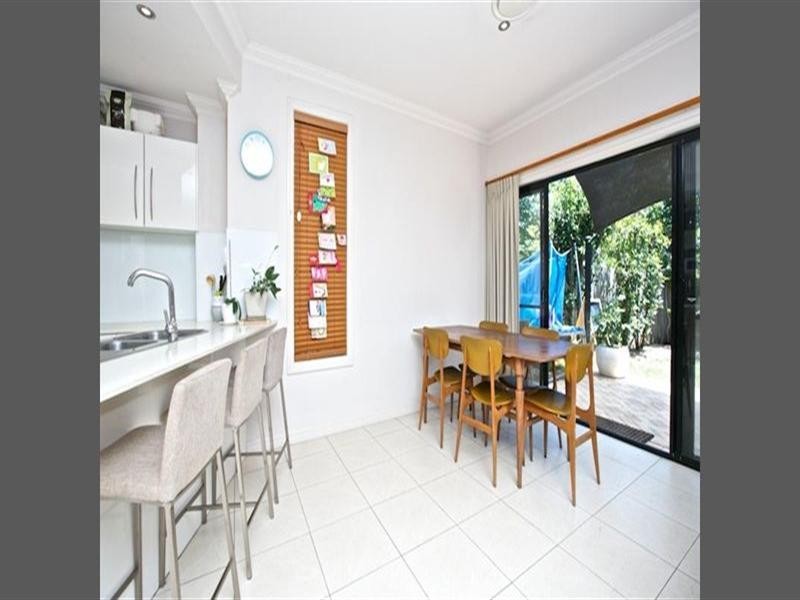 1/50 Bayview Street, Runaway Bay QLD 4216