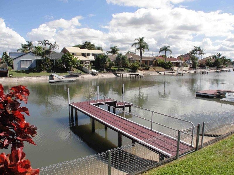 84 Oxley Drive, Paradise Point QLD 4216