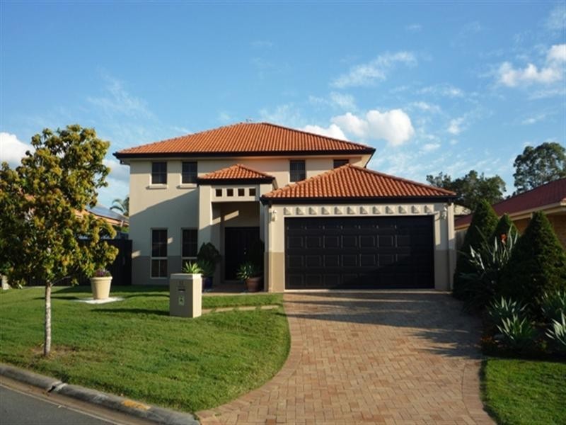 11 Redgum Place, Molendinar QLD 4214